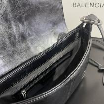 芸能人愛用BALENCIAGA Le cagole バレンシアガバッグスーパーコピー収納性抜群★4色★高評価高品質