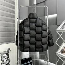 Bottega Venetaコピーボッテガ ヴェネタ ダウンジャケット人気2026トレンド秋冬コレクション黒色