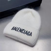 バレンシアガ新作 BALENCIAGAニット帽子コピー2026トレンドオシャレ感ストリートファッション