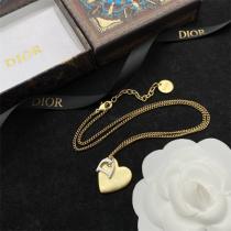 ❤️クリスマス❤️diorネックレススーパーコピー人気最新作プレゼントおすすめハート型❤️