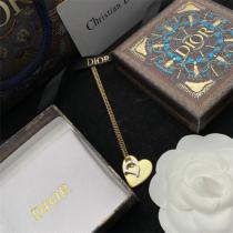 ❤️クリスマス❤️diorネックレススーパーコピー人気最新作プレゼントおすすめハート型❤️