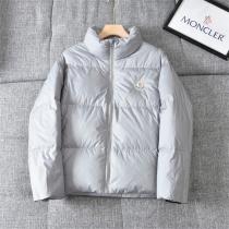 MONCLER新作モンクレールダウンジャケットコピー3色シンプルスタイル防寒性抜群★定番