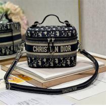 CHRISTIAN ディオールショルダーバッグコピー化粧ポーチ取り外し可能調節可能...