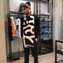 最新☆バーバリー マフラーコピーBURBERRY大きいロゴ定番商品エレガントな逸...
