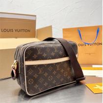 大容量❤️LOUIS VUITTONショルダーバッグ 新作ルイヴィトンコピーモノグラムバッグ男女OK定番商品