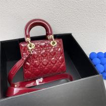 Lady diorバッグコピーミニサイズ定番商品★入手困難ワインレッド斜めに掛け通勤バッグ