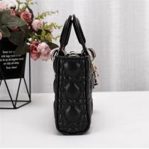 lady d-joy diorバッグコピー収納性抜群❤️大容量素敵なデザイン定番商品★入手困難数量限定セール