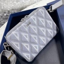 【2026注目】diorコピーCDDiamondショルダーバッグメンズ新作2ESBC119DCO_H42E