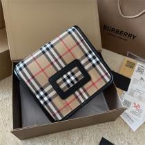 バーバリー コピーBURBERRYショルダーバッグ激安通販チェック柄ユニセックス収納性可愛いバッグ