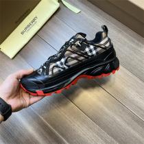 ☆2026新品入荷☆BURBERRY新作バーバリースニーカーコピーカジュアルシューズ最高品質人気色