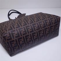 【VIPセール】Fendiトートバッグコピー  フェンディショッピングバッグ激安品質保証大容量オフィススタイル