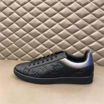 2026品質保証❤️LOUIS VUITTON メンズ 靴 激安新品 ルイヴィトン コピー スニーカー大人気