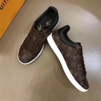 2026話題商品☆ルイヴィトン靴 コピーLOUIS VUITTON メンズ スニーカーおしゃれ新作モノグラムデザイン