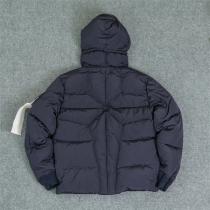 【品質保証】STONE ISLANDダウンジャケット人気ブランド☆ストーンアイランドダウンコピー防寒性抜群