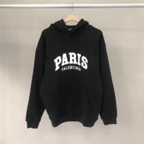 2026スタイリッシュ新作 服 BALENCIAGA パーカー バレンシアガスー...