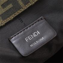FENDIコピートートバッグ人気フェンディビジネスバッグ大容量2026流行り新作高評価メンズバッグ