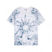 春夏には大活躍 ディオール 偽物 Tシャツ 限定航海シリーズ 丸首 半袖 オーバーサイズ 周囲の視線を独り占めし 雰囲気たっぷり
