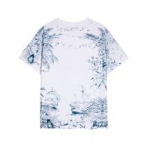 春夏には大活躍 ディオール 偽物 Tシャツ 限定航海シリーズ 丸首 半袖 オーバーサイズ 周囲の視線を独り占めし 雰囲気たっぷり