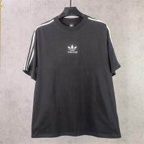 バレンシアガ コピー Tシャツ ロゴプリント adidasｘBALENCIAGA アディダス コラボ 短袖 1枚で着用してもコーデでき