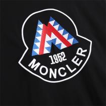 モンクレール スーパー コピー Tシャツ 立体ロゴ刺繡 MONCLER 柔らかい触感 肌への優しさー 100％コットン