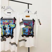 2026最新のデザイン LOUIS VUITTON コピー ヴィトン コピー Tシャツ Jazz Flyer ジャズフライヤー・モチーフ コラボ 鮮やかな色