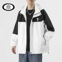 2026春夏のトレンド クロムハーツ スーパー コピー CHROME HEARTS フードジャケット カラー切り替え 防水防風生地