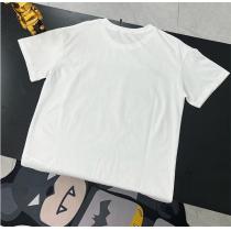 GUCC1 スーパーコピー 半袖Tシャツ 高品質 星とアルファベット モノグラム アメリカレトロスタイル 派手さを感じる 