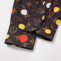 2026年最新の作品 LOUIS VUITTON 偽物 ルイ･ヴィトン × 草間彌生 コラボ シャツ 長袖シャツ 水玉モノグラム 