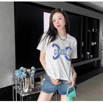 セリーヌ スーパー コピー Tシャツ CELINE 定番ロゴ 半袖 伸縮性が高い 着心地に優れた 最もおすすめ