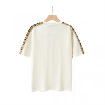 23年春夏新作 GUCC1 コピー Tシャツ ダブルCロゴ 定番デザイン 半袖 おしゃれ感が満載 タグ付く オーバーサイズ