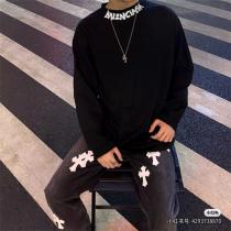 バレンシアガ コピー 長袖Ｔシャツ BALENCIAGA 襟の落書きロゴ 上質な260g綿採用 着まわしやすい 春の定番