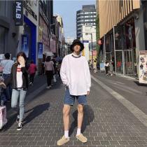 バレンシアガ コピー 長袖Ｔシャツ BALENCIAGA 襟の落書きロゴ 上質な260g綿採用 着まわしやすい 春の定番