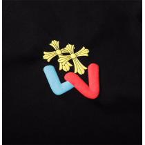 クロムハーツ 偽物 Ｔシャツ CHROME HEARTS＆LOUISVUITTONコラボ ロゴプリント 半袖