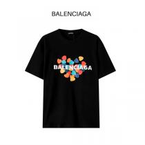 2026年春夏の新作 BALENCIAGA スーパー コピー Tシャツ バレンシアガ ハートプリント