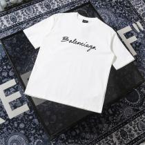 BALENCIAGA スーパー コピー Tシャツ バレンシアガ 「シンプル」 ロゴプリント 手書きスタイル