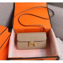 超激安人気❤️エルメスコピーショルダーバッグ「H」ロック HERMES　Constance   to go通販使いやすいミニバッグ