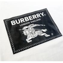 23年トレンド BURBERRY コピー Tシャツ バーバリー 馬と騎手 正方形ロゴ 100%コットン