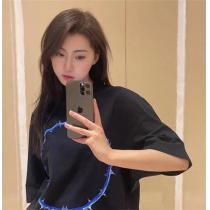 BURBERRY 偽物 tシャツ バーバリー ソーン＆落書きロゴプリント コットン オーバーサイズ