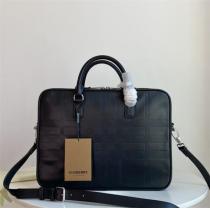バーバリー コピー メンズビジネスバッグ Ainsworth BURBERRY 子牛革 調節可能なベルト