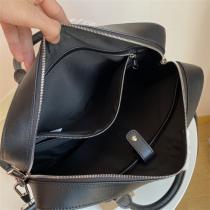 バーバリー コピー メンズビジネスバッグ Ainsworth BURBERRY 子牛革 調節可能なベルト