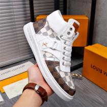 【2026春夏】快適ルイヴィトンスニーカーコピーLOUlS  VUlTTONメンズシューズファッション上品