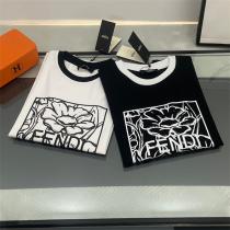 23ss FENDI 偽物 Ｔシャツ フェンディ 半袖 版画デザイン 黒白