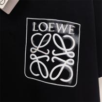 ロエベ スーパー コピー Tシャツ 暈し染めのロゴ 半袖 LOEWE