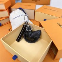 2026人気上昇中ルイヴィトンコピーLV Fortune Cookie キーホルダーLOUIS VUITTON激安通販おしゃれ