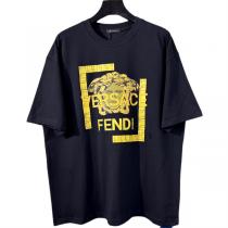 2026年限定新作☆ ヴェルサーチ コピー Tシャツ FENDIxVERSACE コラボ ゴールド