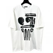 2026春夏の定番 VERSACE スーパーコピー 幾何学模様 Tシャツ ヴェルサーチ