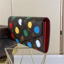 【Ⅿ81980】LOUIS VUITTON 偽物 草間彌生ｘルイヴィトン ポルトフォイユ･サラ NM 財布 ボタン