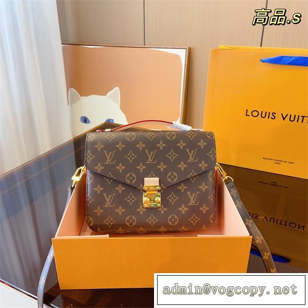 2026年春夏の新作♪♪♪LOUIS VUITTON コピー メッセンジャーバッグ ルイヴィトン モノグラム  オシャレ印象