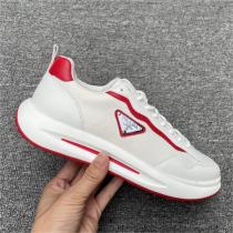 ★★プラダ 偽物 スニーカー PRAX 1シリーズ  PRADA エンボスゴムのロゴ 