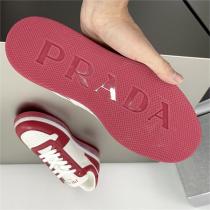△2026年大人気商品△プラダ コピー スニーカー PRADA  三角形ロゴ 小牛革 